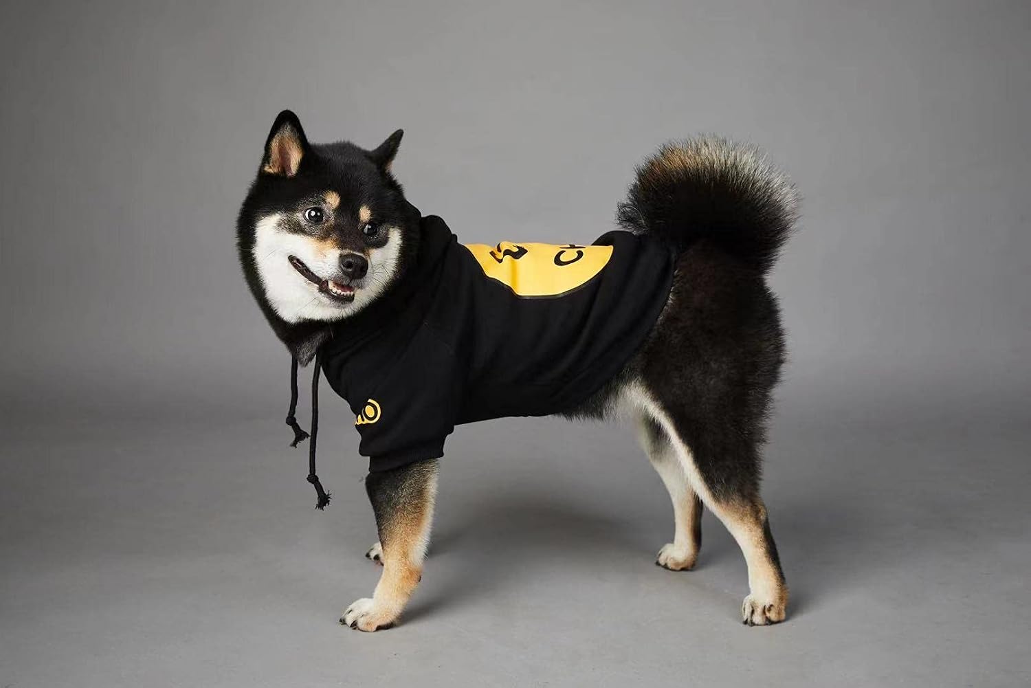 ChoChoCho Smiley Dog Hoodie Stylish Dog Clothes Smiley Face Sweater Cotton Sweatshirt Fashion Outfit for Dogs Cats Puppy Small Medium Large (2XL, Black)