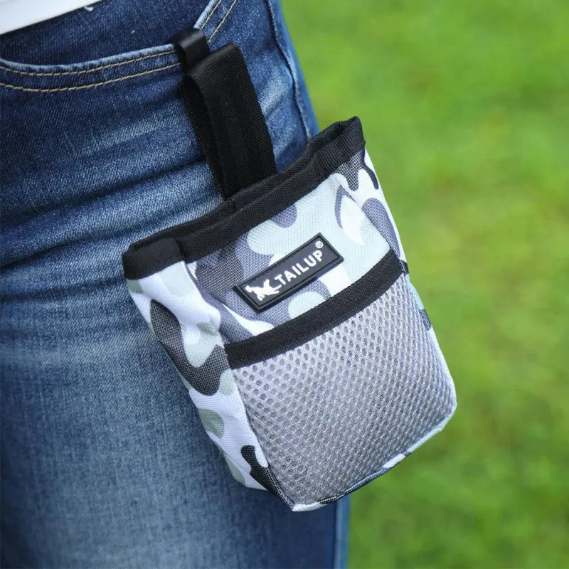 Pet Food Treat Bag Waist Pouch Dog Accessories For Dog Outdoor Training Snack Training Obedience Bag Pet Feed Pocket