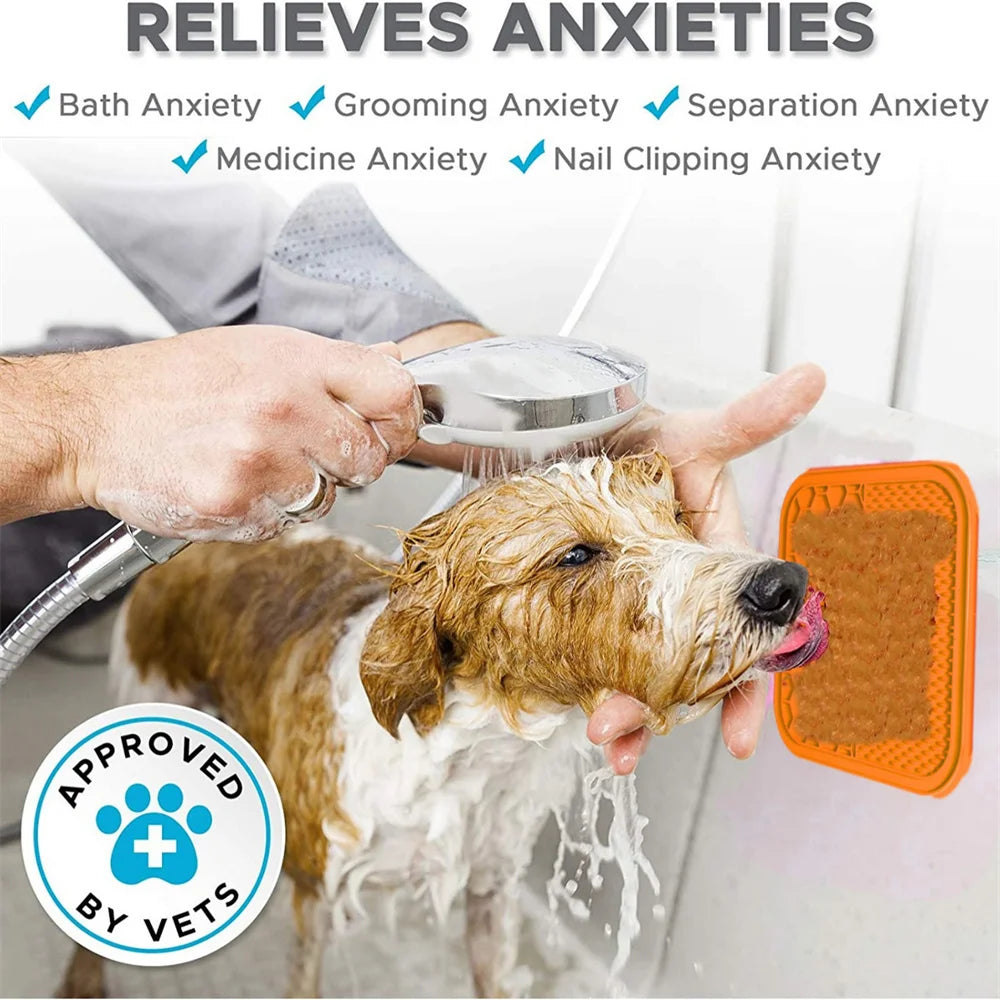 Pet Lick Silicone Mat Dogs Pet Slow Food Plate for Dog Bathing Distraction Silicone Dog Sucker Food Training Dog Feeder Supplies