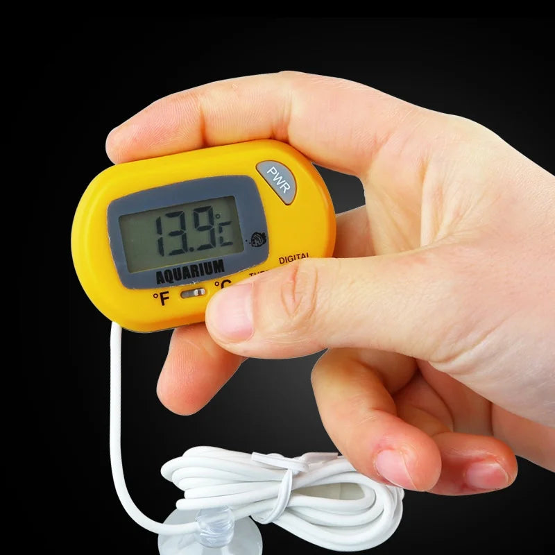2/4pcs Fish Tank Thermometer with Suction Cup Temperature Sensor LCD Digital Aquarium Water Temp Detector Aquatic Tool