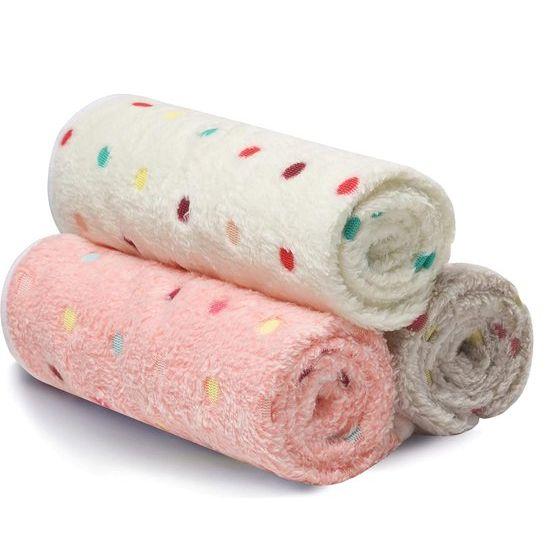 Soft Fleece Dog Blanket Set – Double-Sided Coral Velvet Pet Blankets for Couch in Cute Patterns, 3 Sizes Available